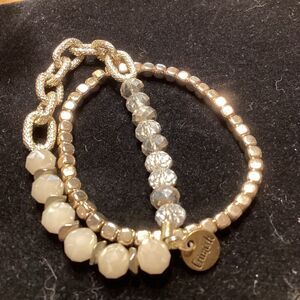 Another Great Set of 2 Stretchable Bracelets.